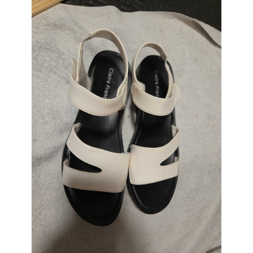 Claire France White And Black Sandels Vintage Style Size 8.5
